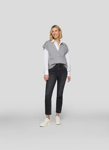 Rabe cap sleeve waistcoat 55-221572