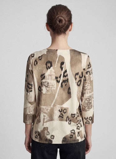 Rabe Alabaster Print Top – 3/4 Sleeve Round Neck with Rhinestone Detail 