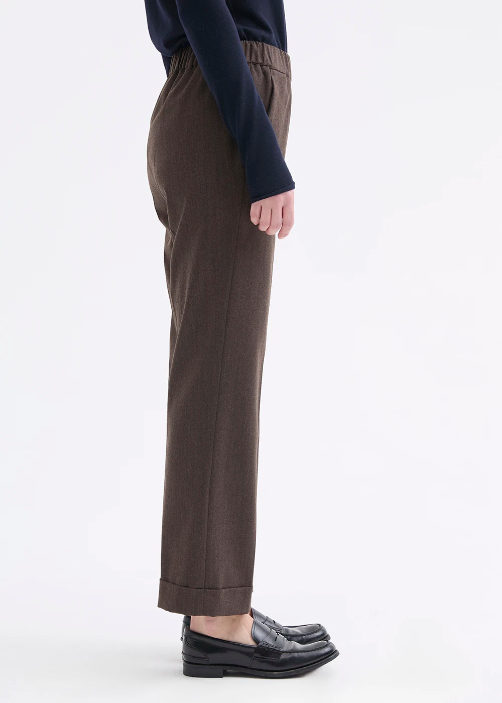 Rosso 35 Brown Straight-Leg Trousers with a Turned-Up Hem