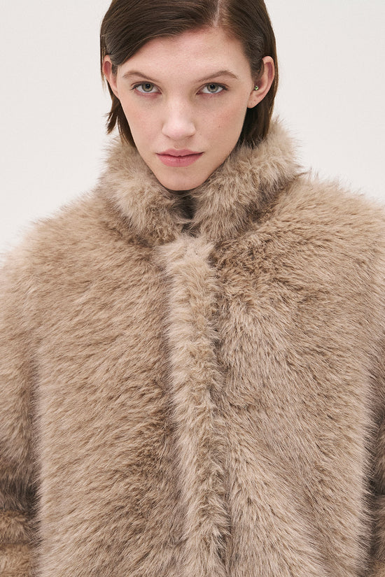 Rosso 35 faux fur coat S7150a