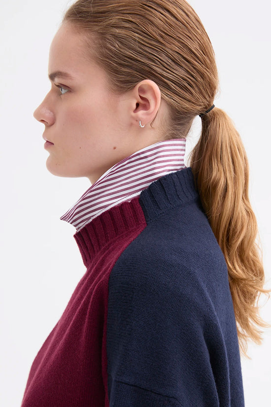 Rosso 35 Burgundy Two-Tone Sweater in Wool-Cashmere Blend