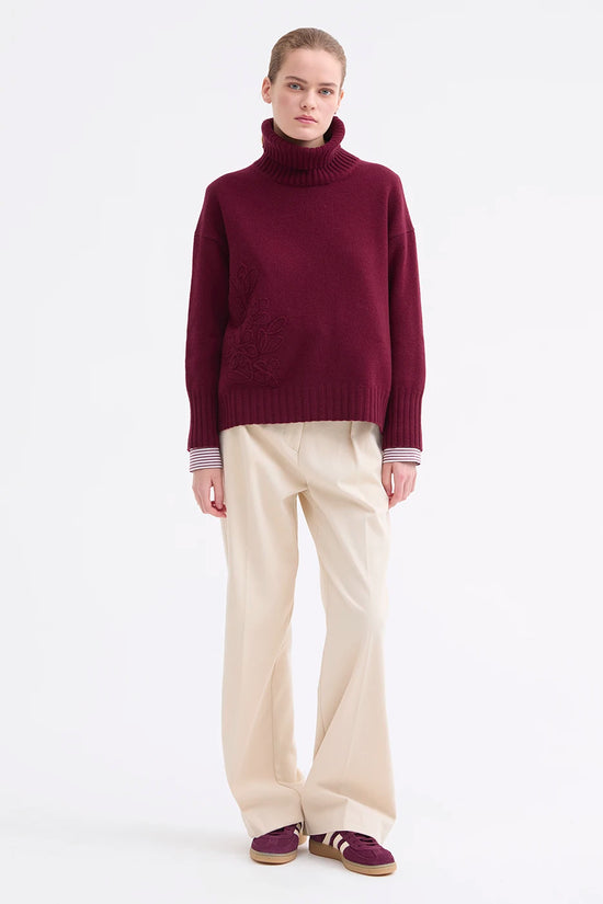 Rosso 35 Burgundy Embroidered High-Neck Sweater in Wool-Cashmere Blend