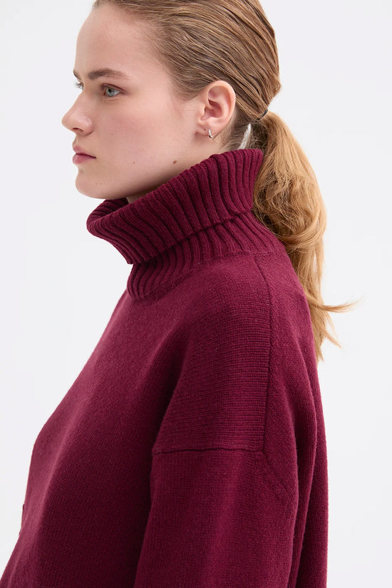 Rosso 35 Burgundy Embroidered High-Neck Sweater in Wool-Cashmere Blend