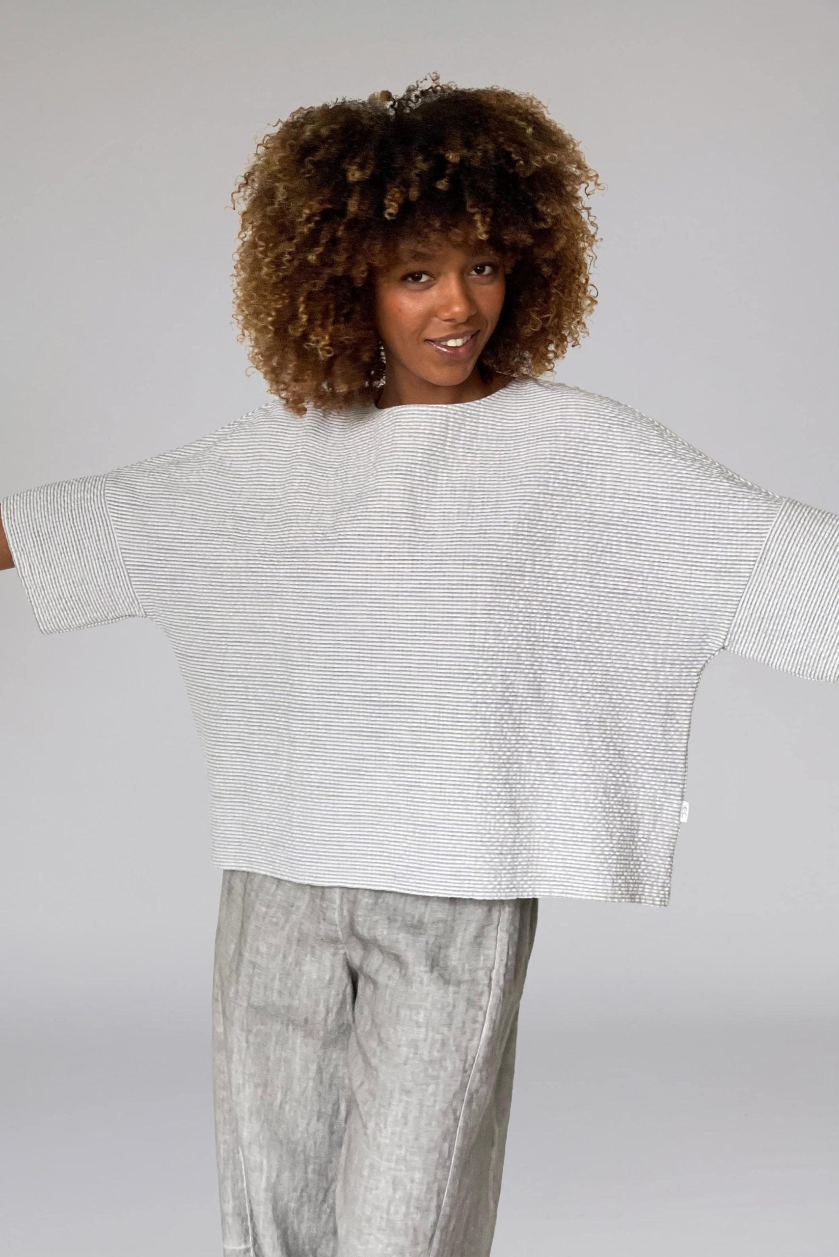 Elemente Clemente Blue & White Stripe Boxy Shirt – Boat Neck, 7/8 Sleeves 6421165