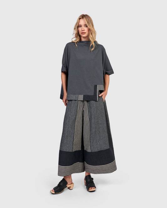 Alembika Black Striped Wide Leg Cropped Trousers with Elasticated Waist and Pockets UP145D