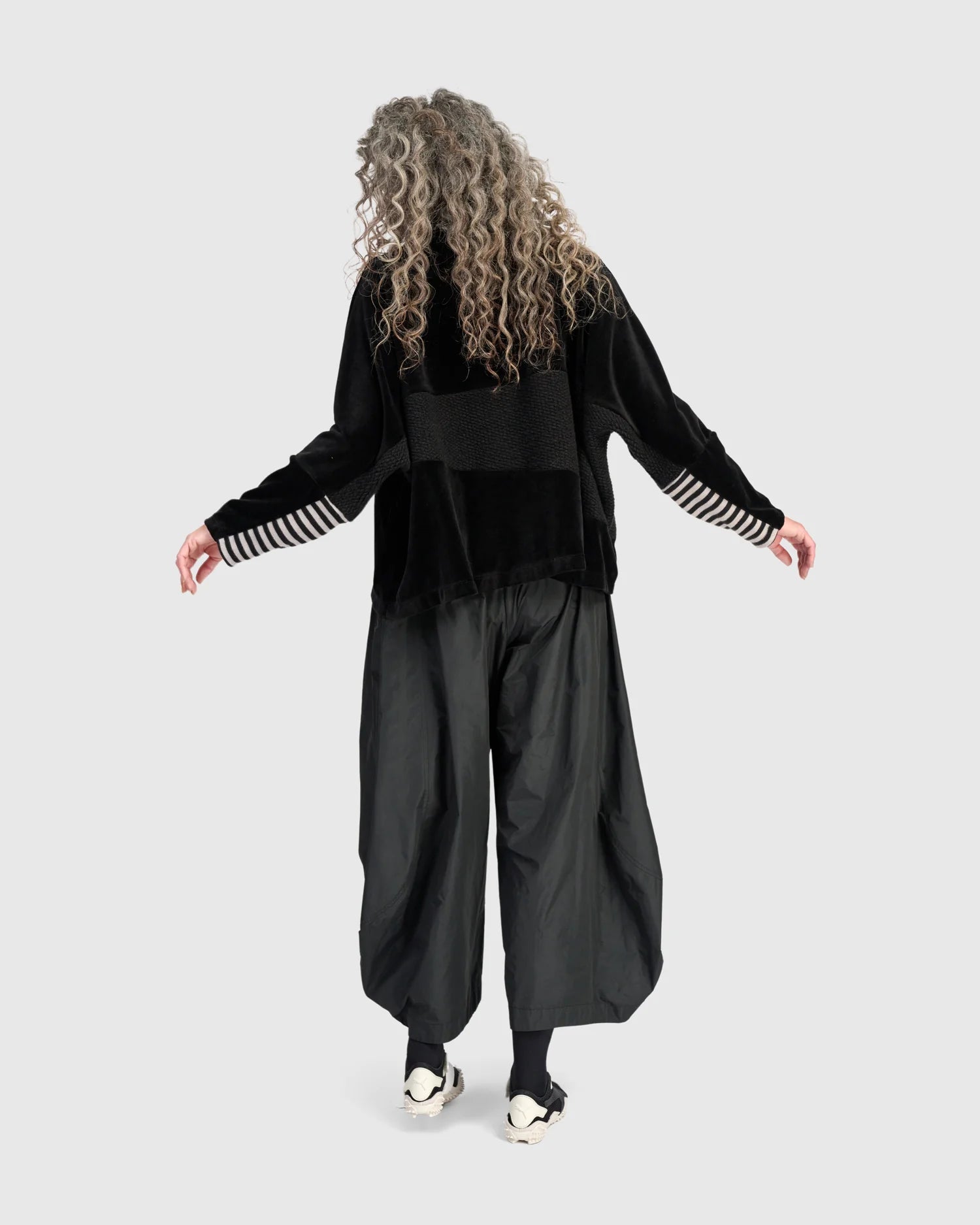 Alembika Black Mix Urban Soder Top