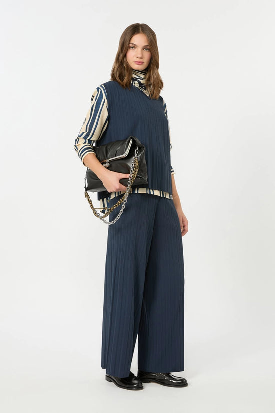 Max Mara Navy Plissé-Pleated Viscose Yarn Trousers