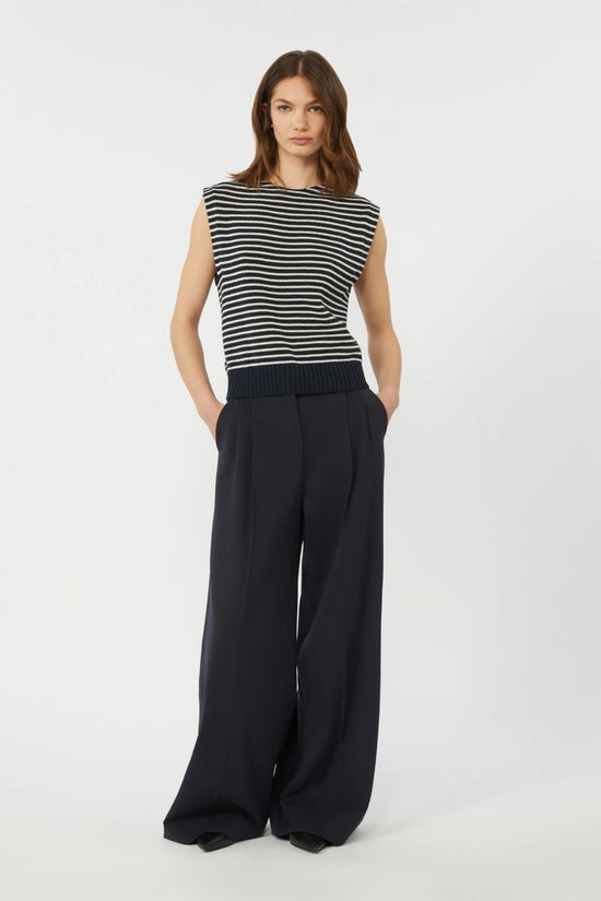 Max Mara Weekend Navy Stripe Sleeveless Cotton Blend Knit Top WKDLANDA