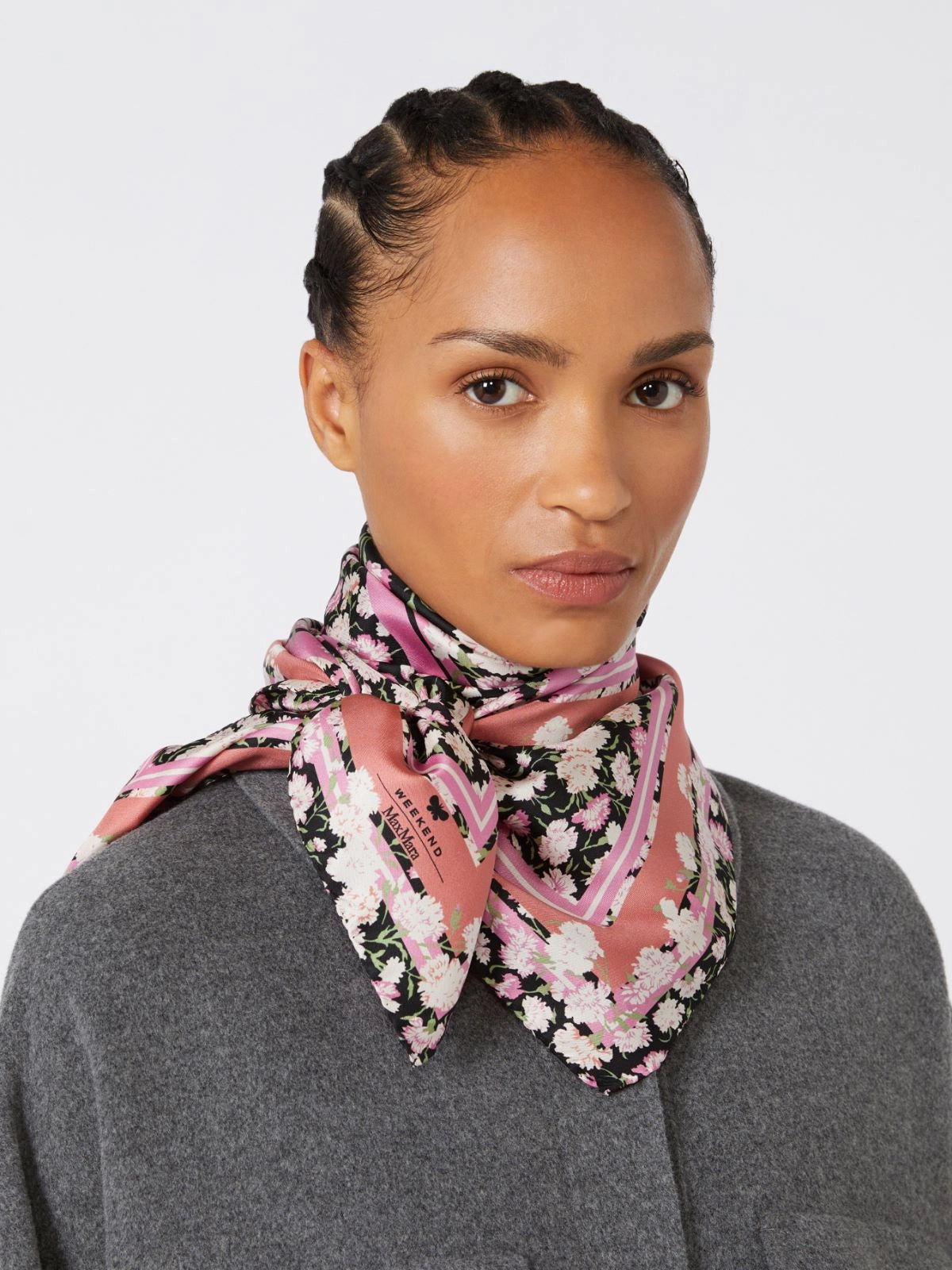 Max Mara Weekend Pink Floral Print Silk Square Scarf WKAONEST