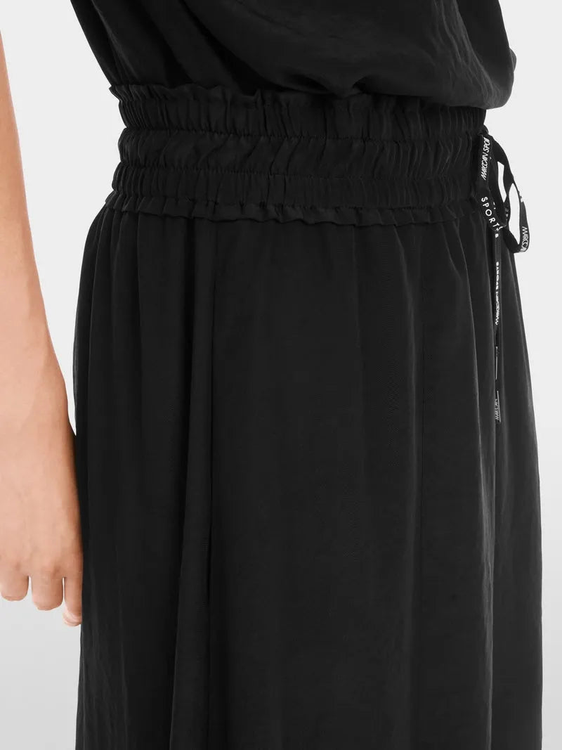 Marc Cain midi length skirt