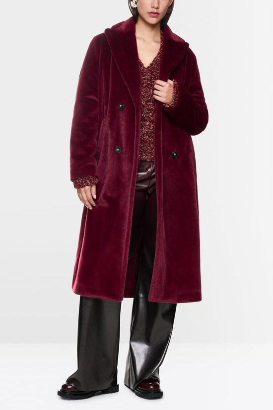 Marc Cain faux fur coat Z11.04 w42