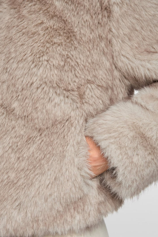 Marc Cain faux fur jacket Zc12.07 w64