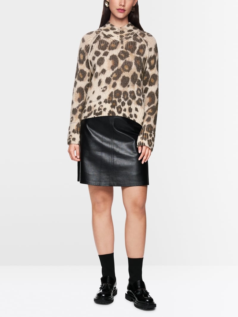 Marc Cain leopard print sweater Zc41.18 m33