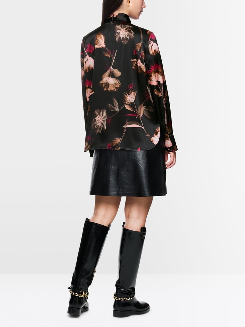 Marc Cain floral print blouses Zc51.11 w28
