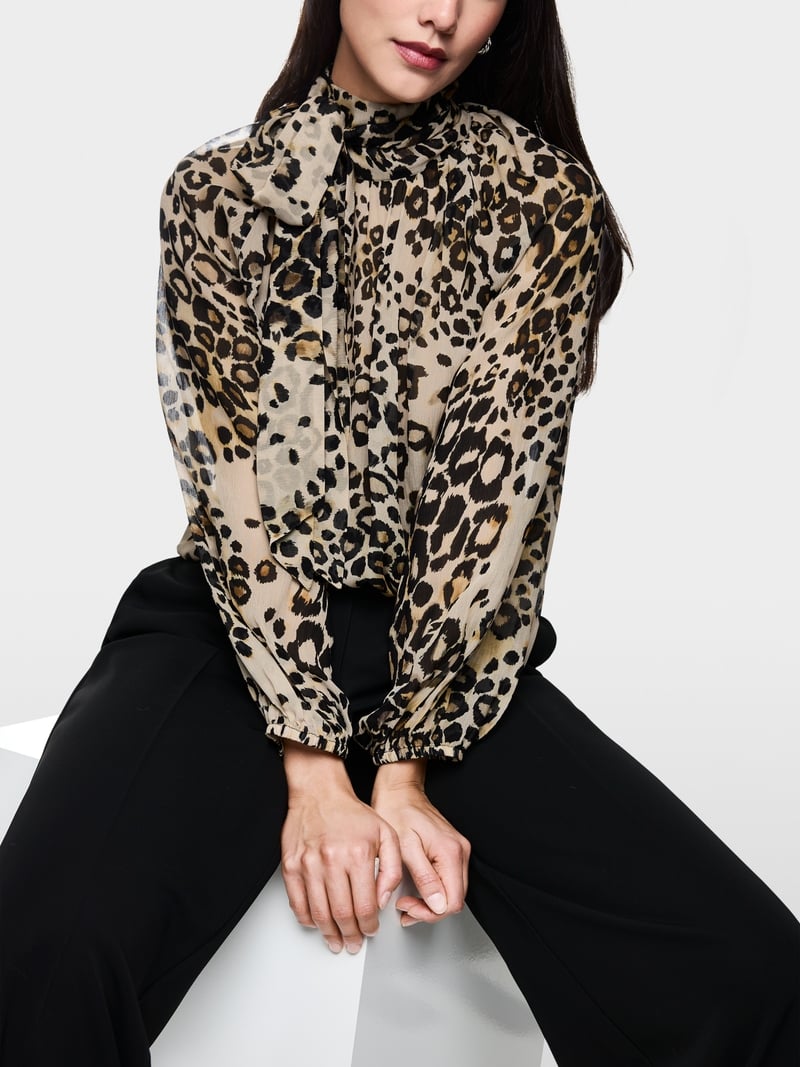 Marc Cain bow blouse Zc51.13 w27