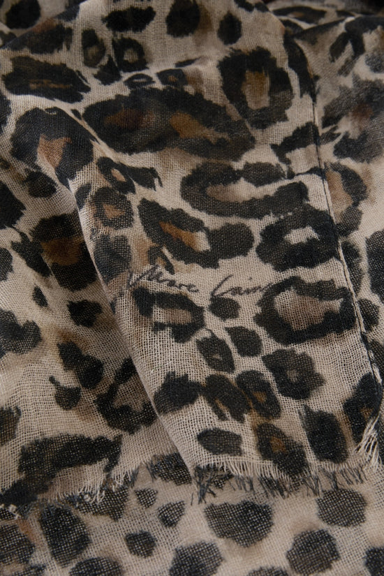 Marc Cain leopard print scarf Zcb4.15 z17