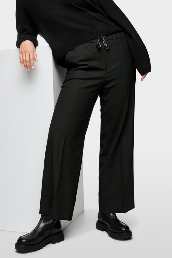Marc Cain Sports Welkom wide leg trouser Zs81.15 w46