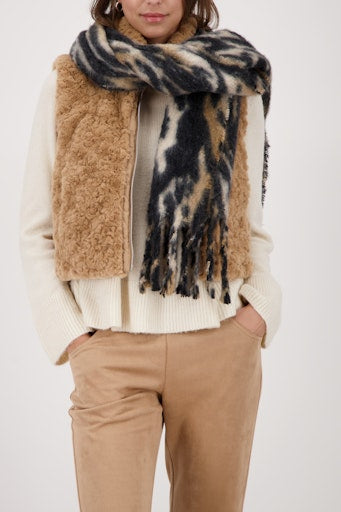 Monari Fluffy Tiger Print Scarf with Fringed Edging 809672