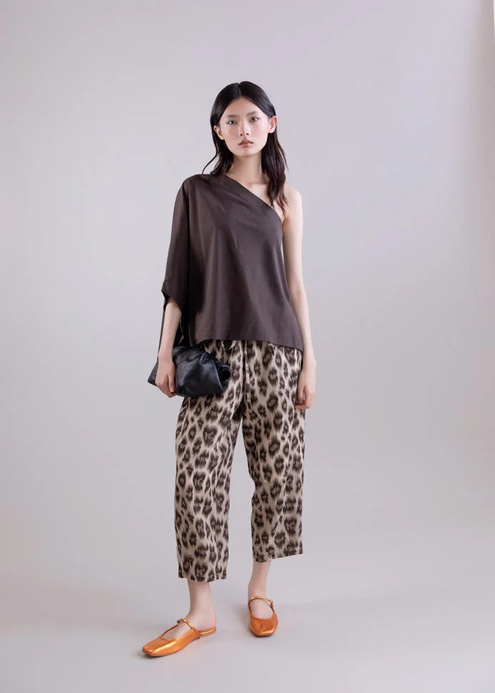 Psophia Animal Print Savanna Shadow Slouchy Pants with Pleats