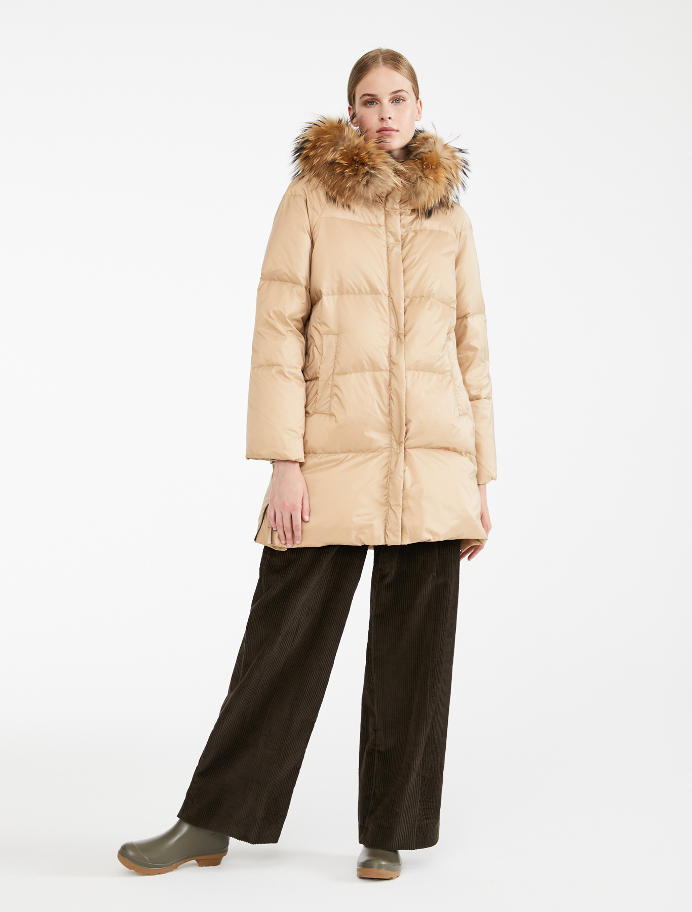 jane-young-maxmara-weekend-puffa-coat2