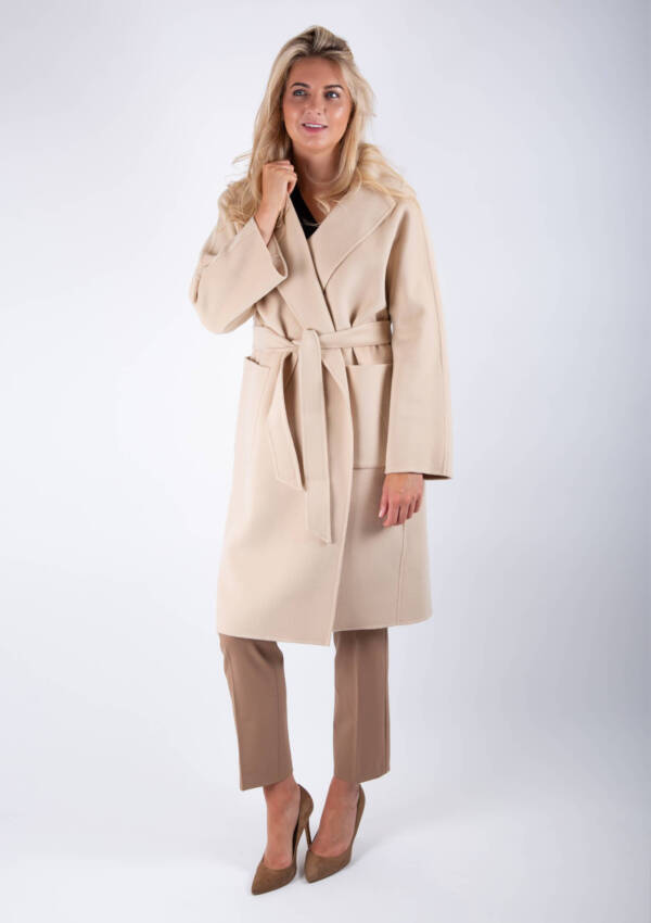 Maxmara Weekend belted coat