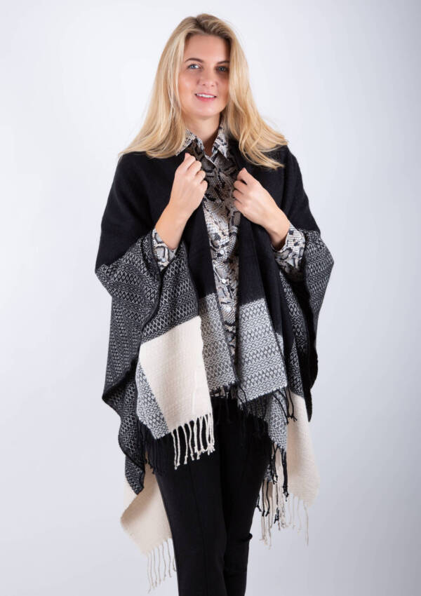 Olsen Fringed Cape