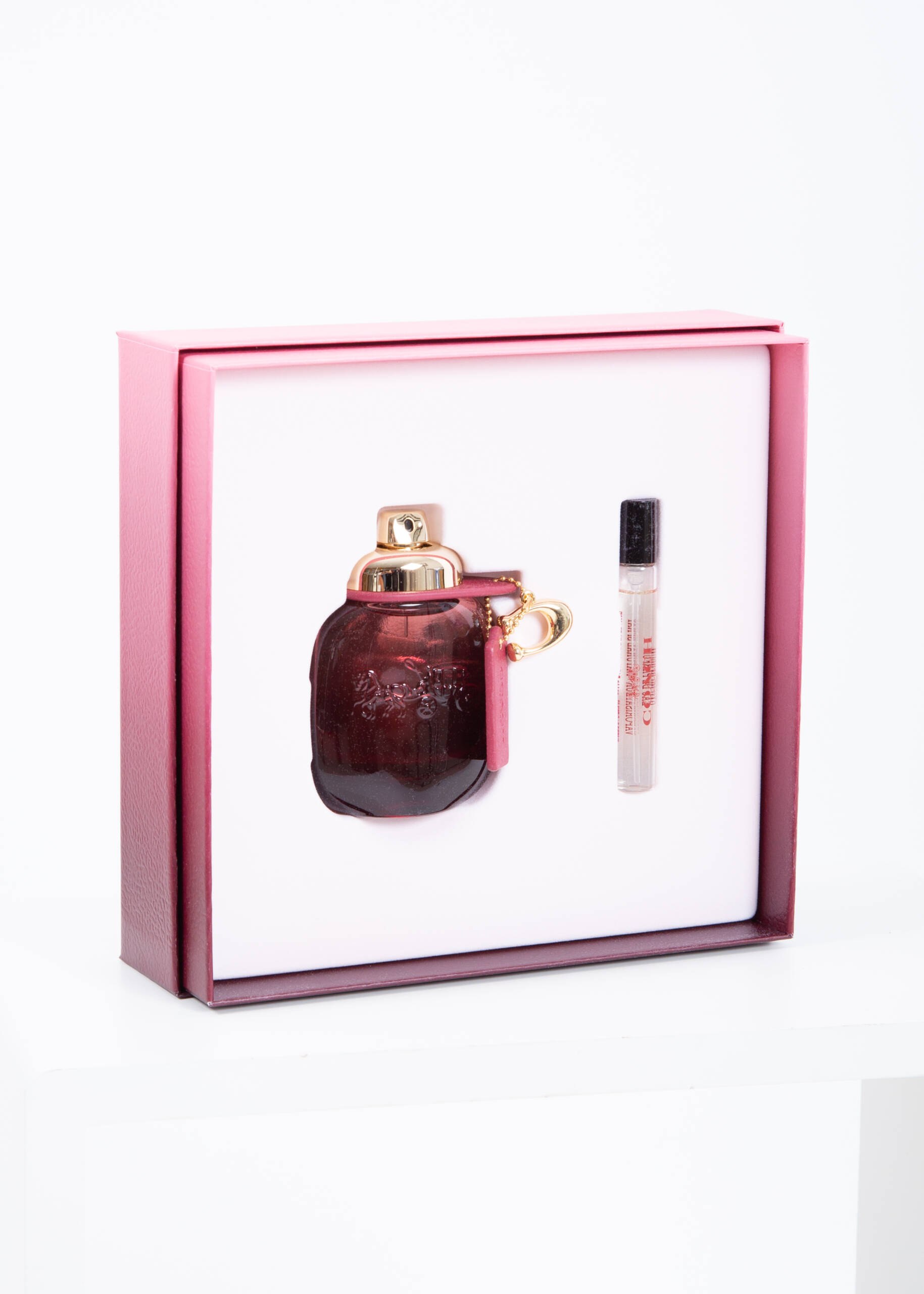 Coach Wild Rose Eau de Parfum 50ml Fragrance Gift Set | Jane YoungJane Young Coach Wild Rose Eau de Parfum 50ml Fragrance Gift Set | Jane YoungJane Young