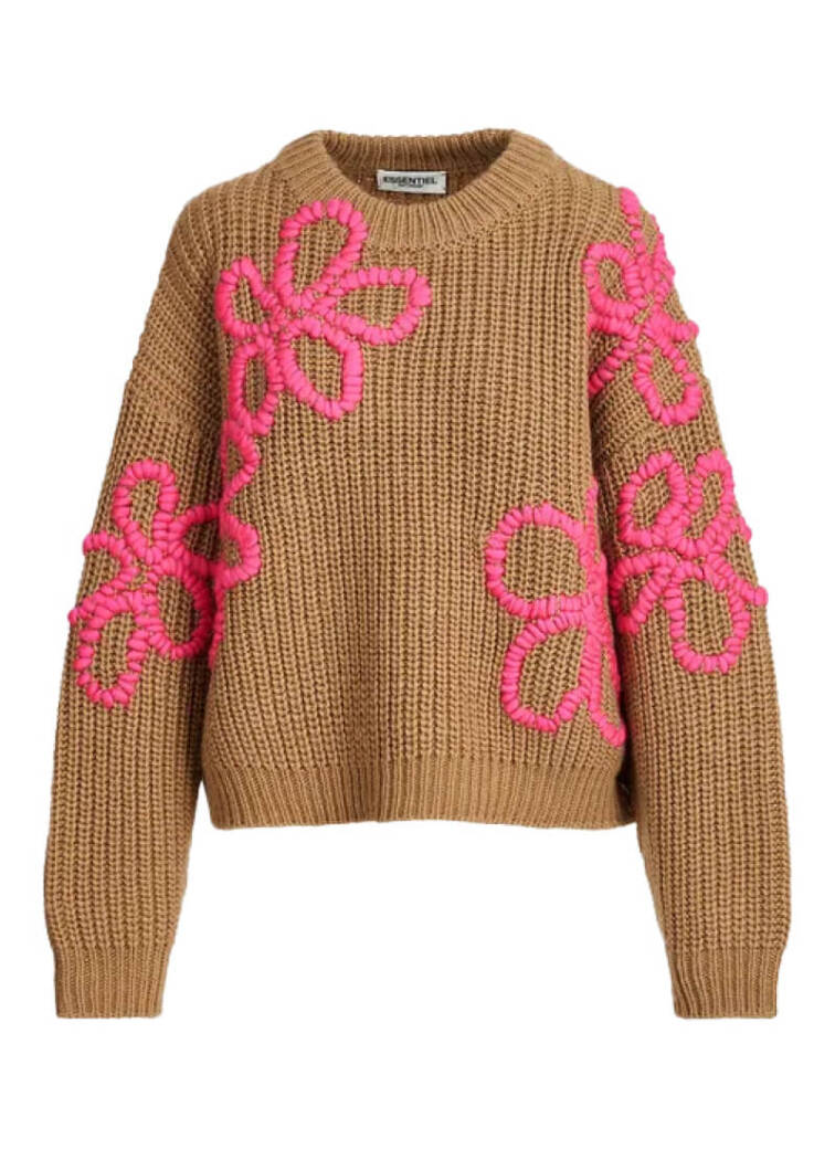 Essentiel Antwerp cable knit and embroidered jumper. Etoile.
